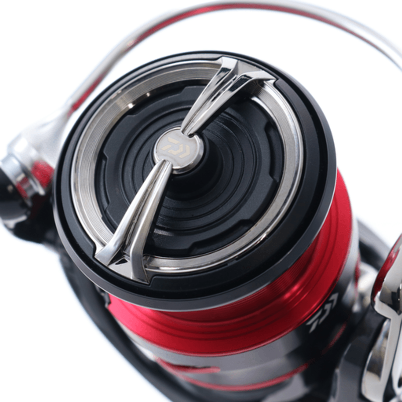 Daiwa 20 Fuego LT 5000-C